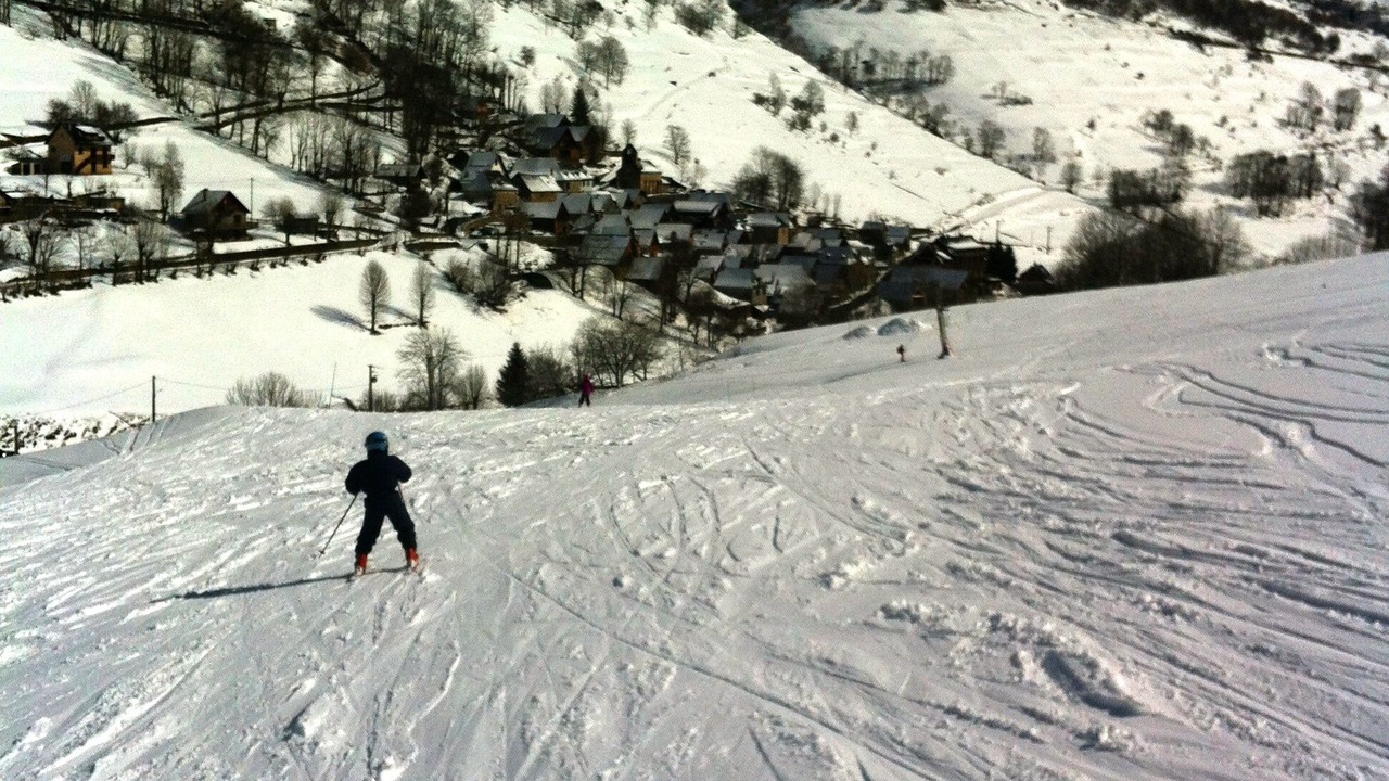 Photo of Others in Bourg-d'Oueil