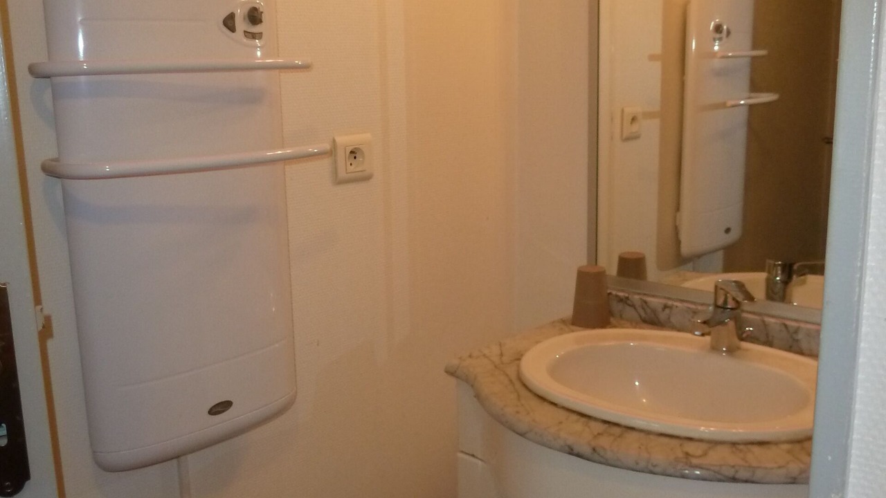Photo of Bathroom in Lamalou-les-Bains