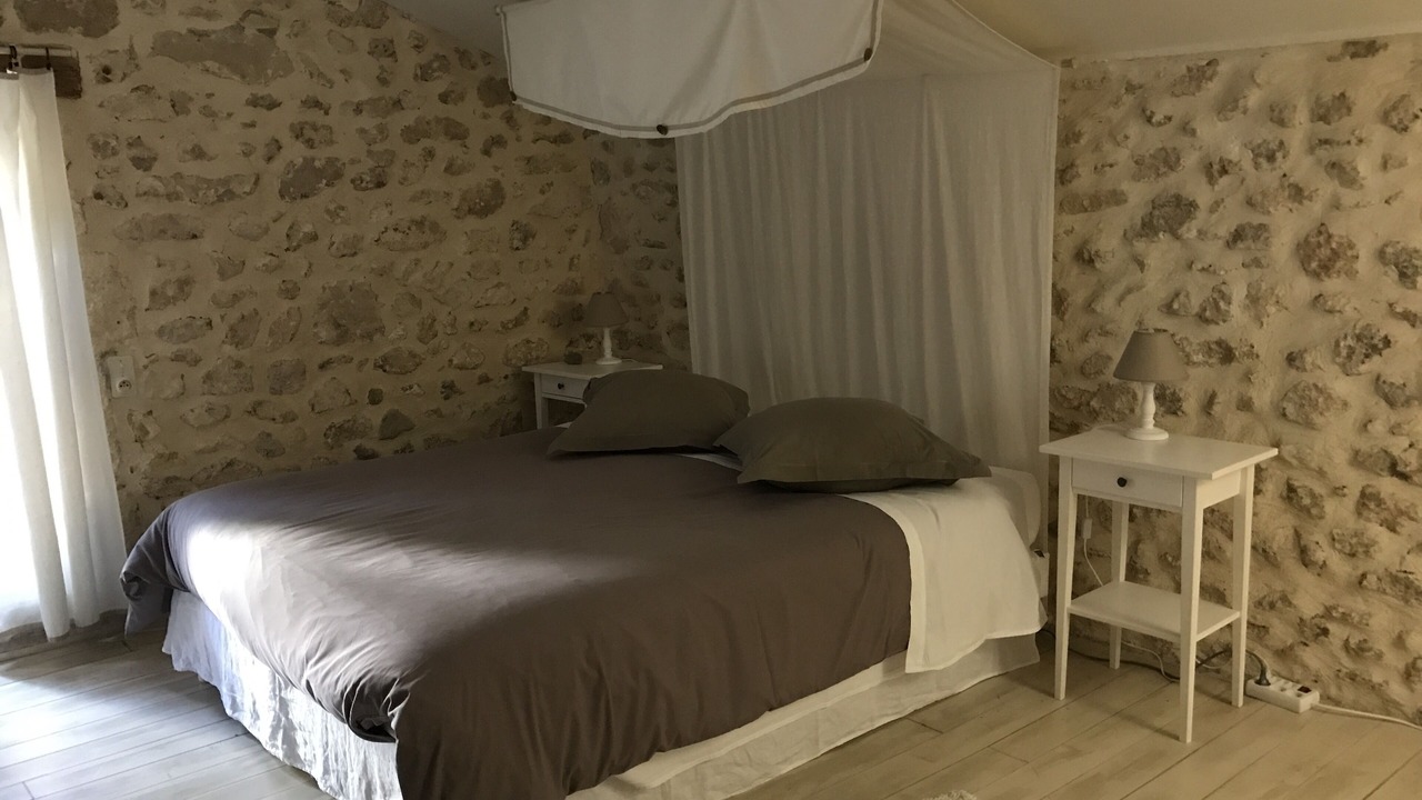 Photo of Bedroom in Les Baux-de-Provence