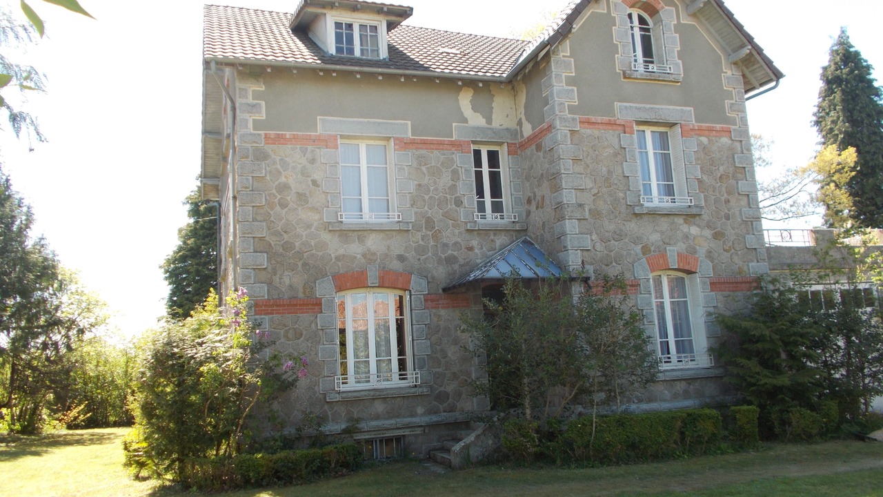 Photo of Outdoor in Siran