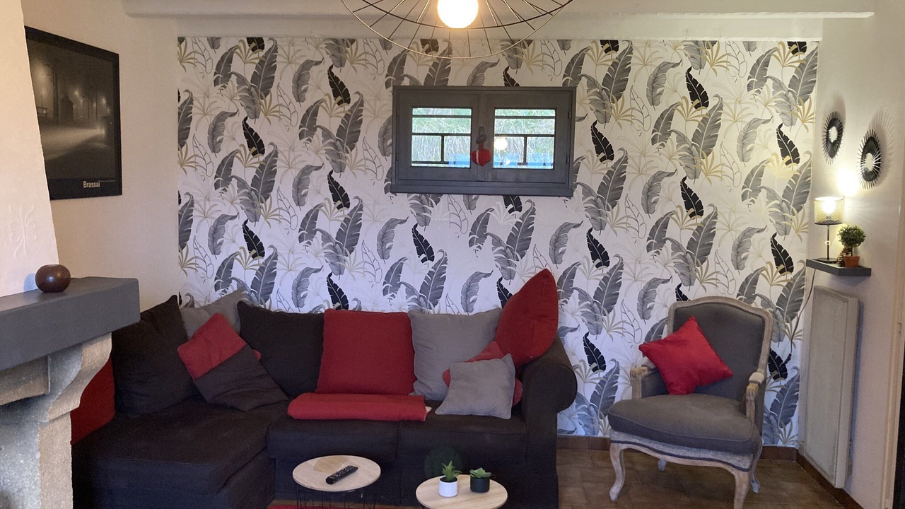 Photo of Livingroom in Vic-sur-Cere
