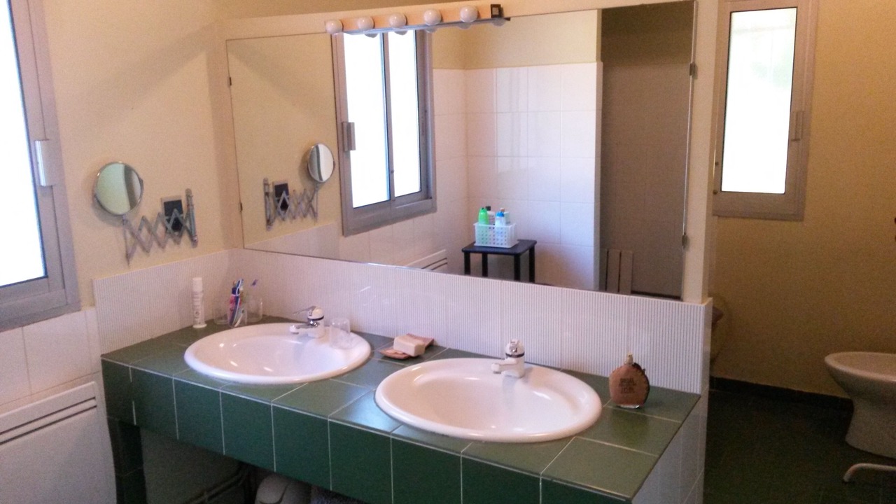 Photo of Bathroom in Millas