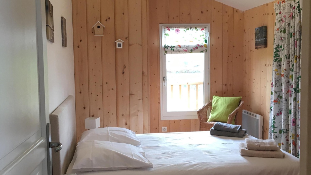 Photo of Bedroom in Hostens
