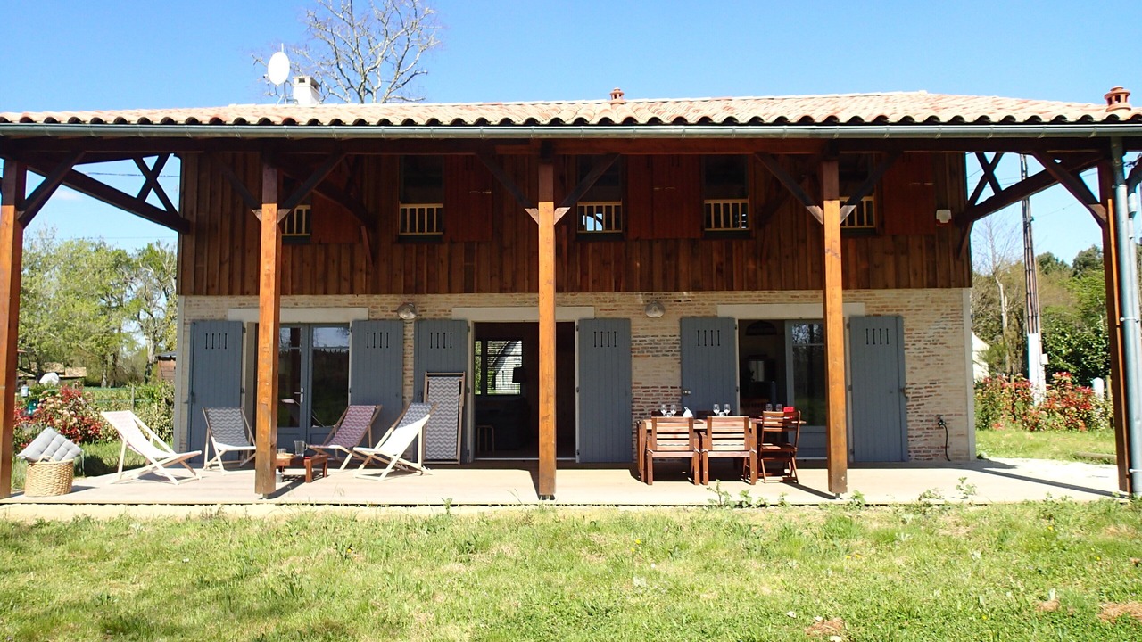 Photo of Outdoor in Hostens