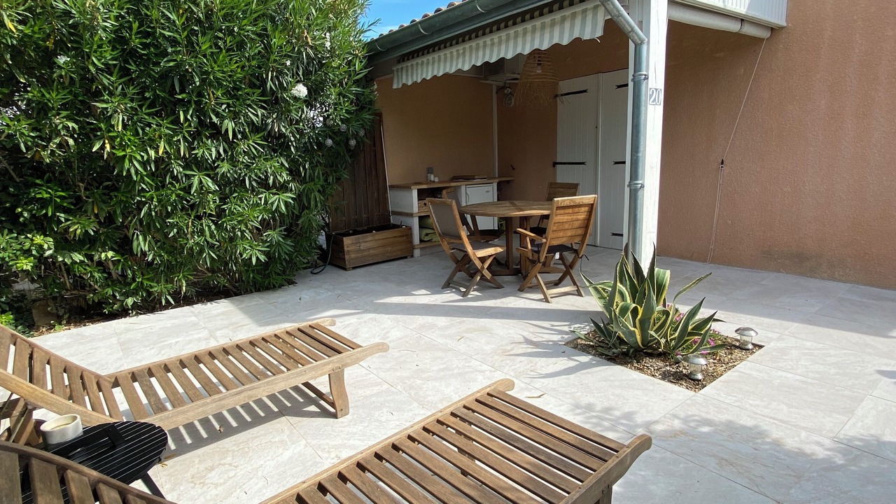 Photo of Outdoor in Meze