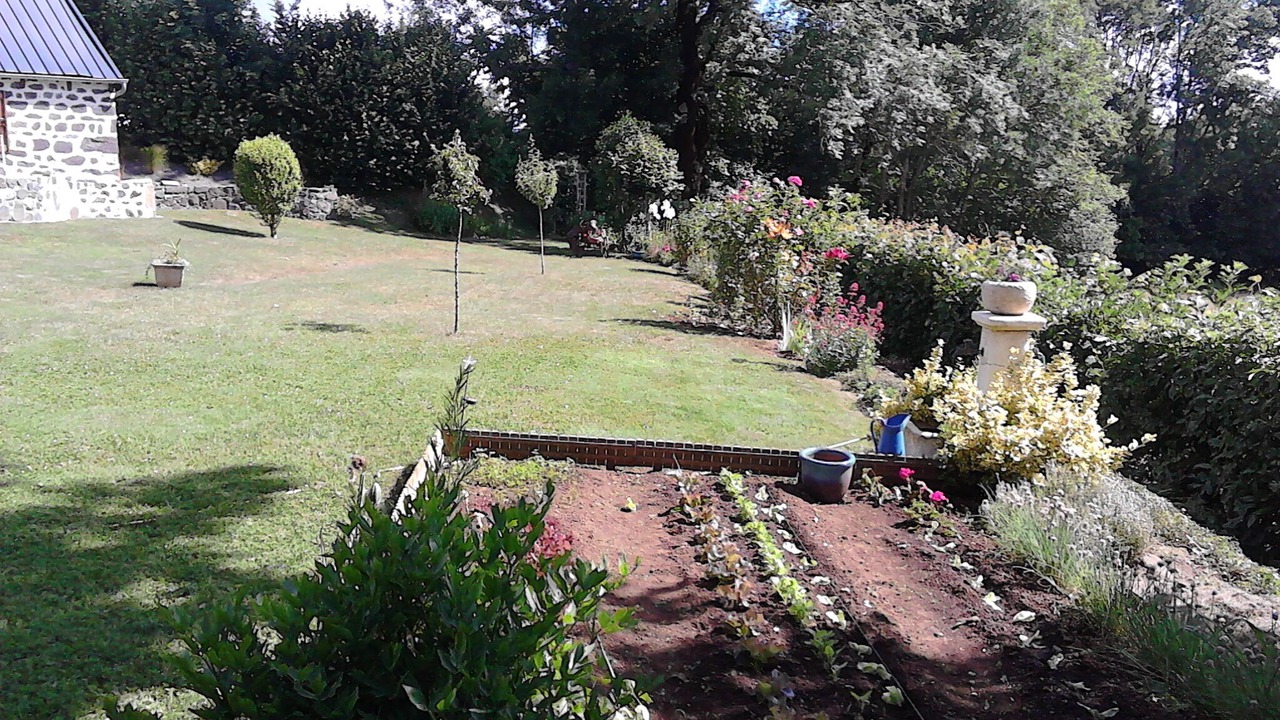 Photo of Outdoor in Narnhac