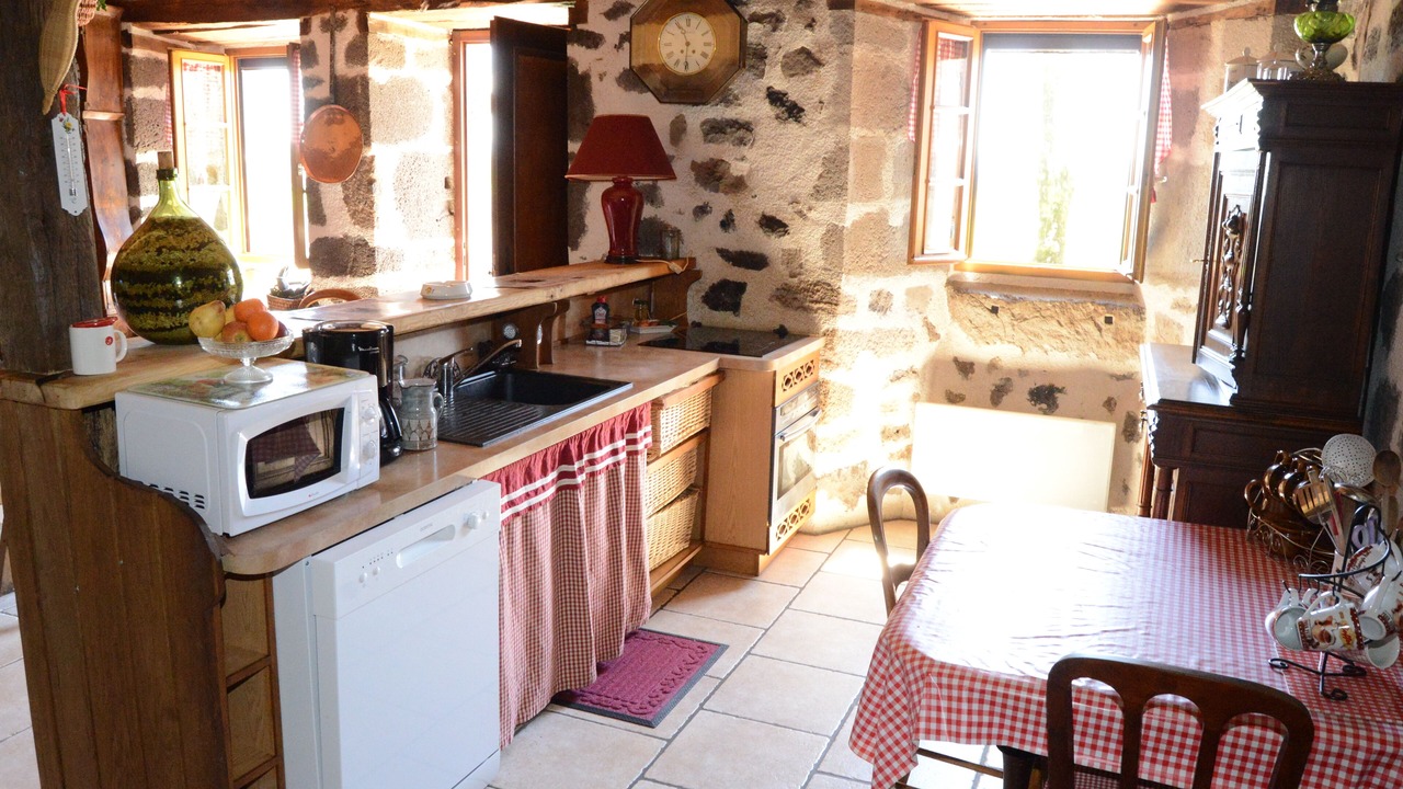 Photo of Kitchen in Narnhac