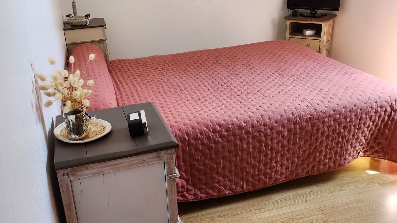 Photo of Bedroom in Narnhac