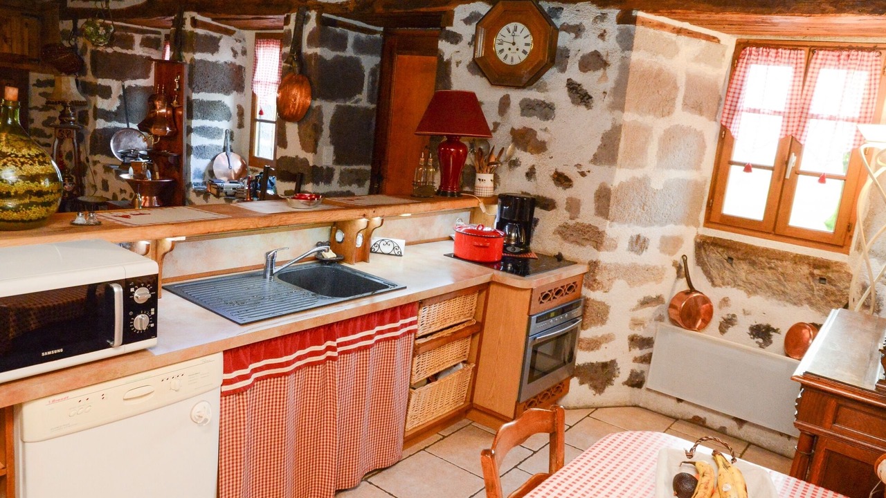 Photo of Kitchen in Narnhac