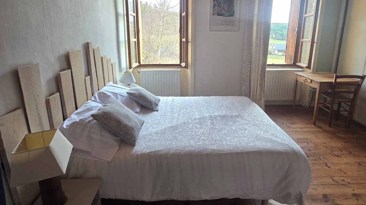 Photo of Bedroom in Saint-Alban-sur-Limagnole