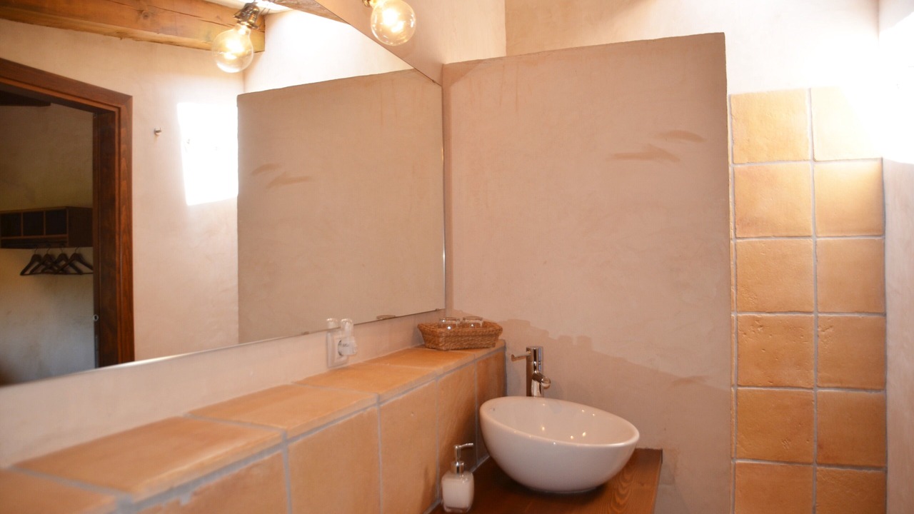 Photo of Bathroom in Cabra del Camp