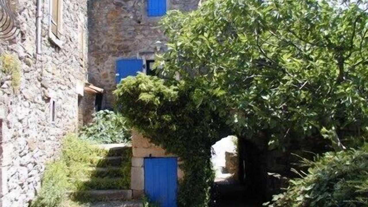 Photo of Outdoor in Avene