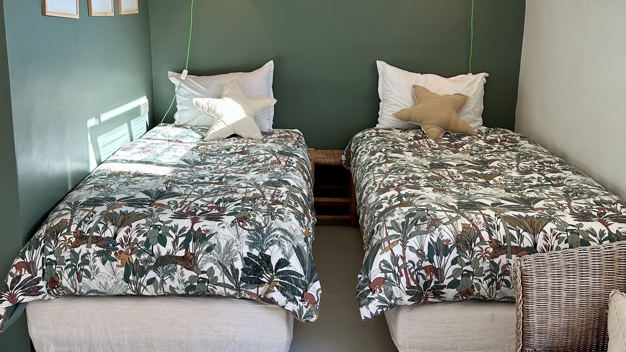 Photo of Bedroom in Ensues-la-Redonne