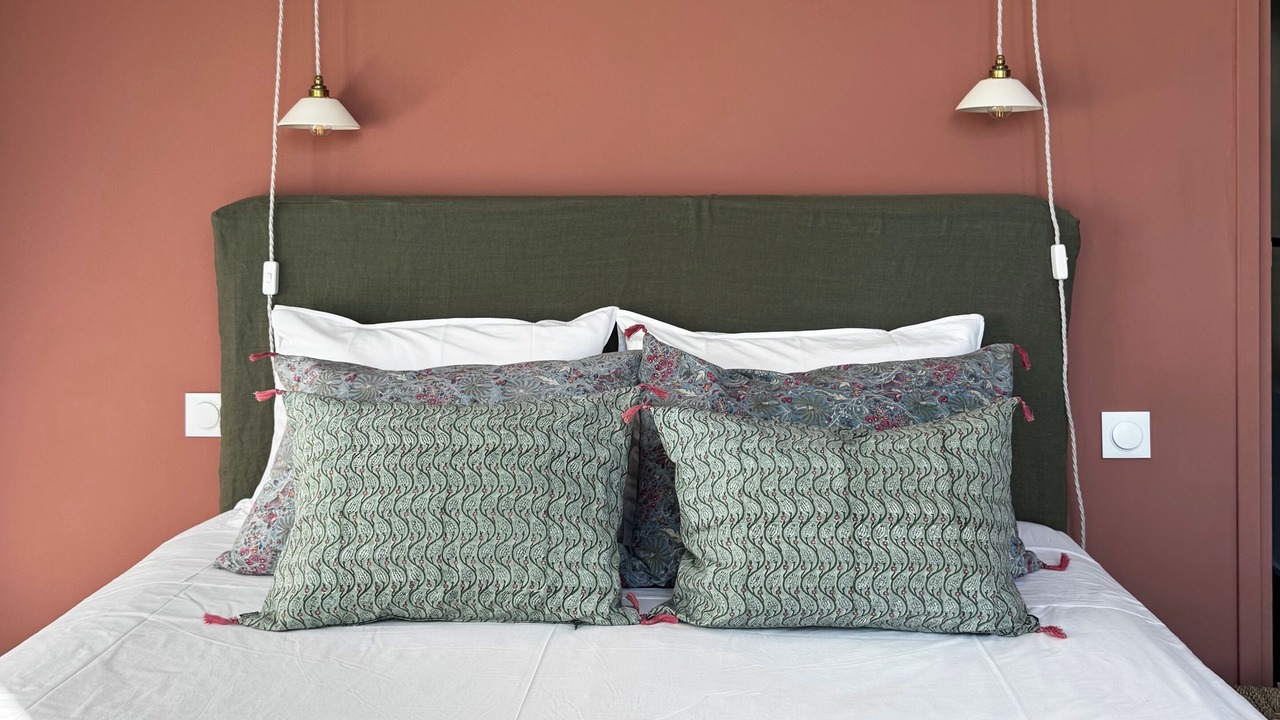 Photo of Bedroom in Ensues-la-Redonne