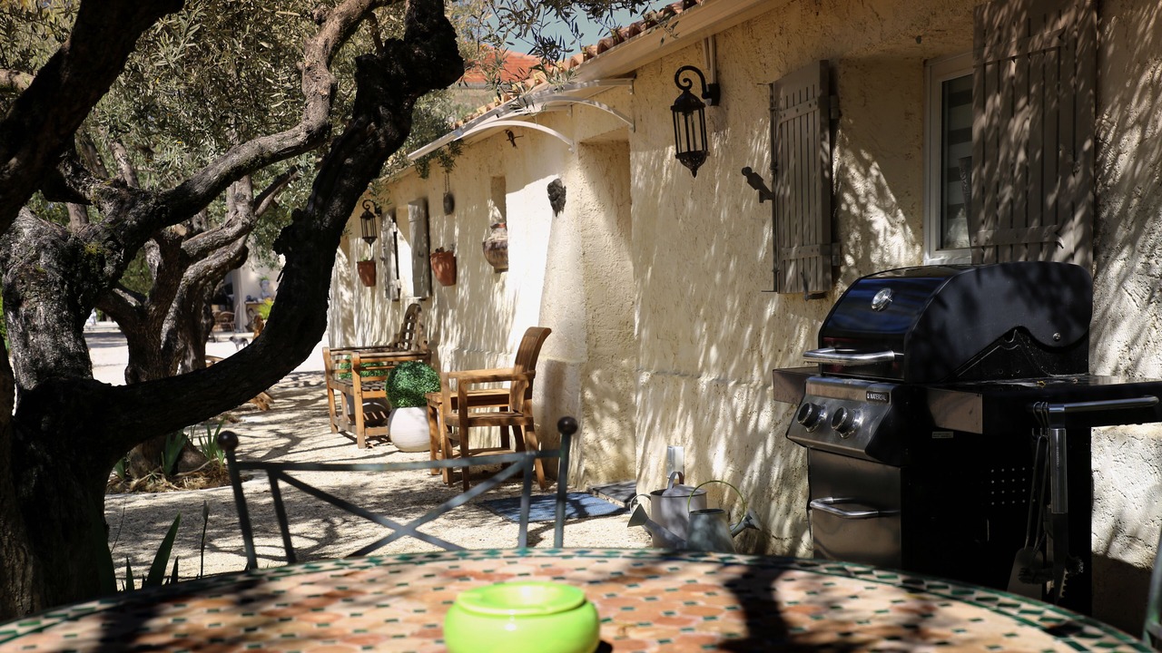 Photo of Outdoor in Caromb