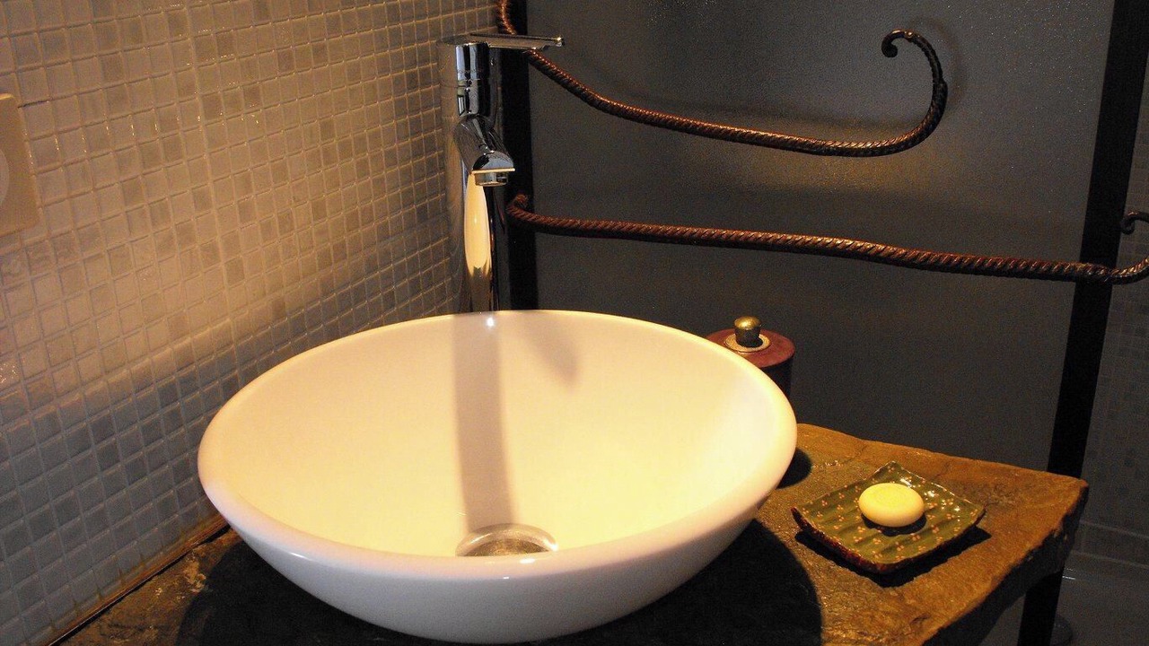 Photo of Bathroom in Bourdeaux