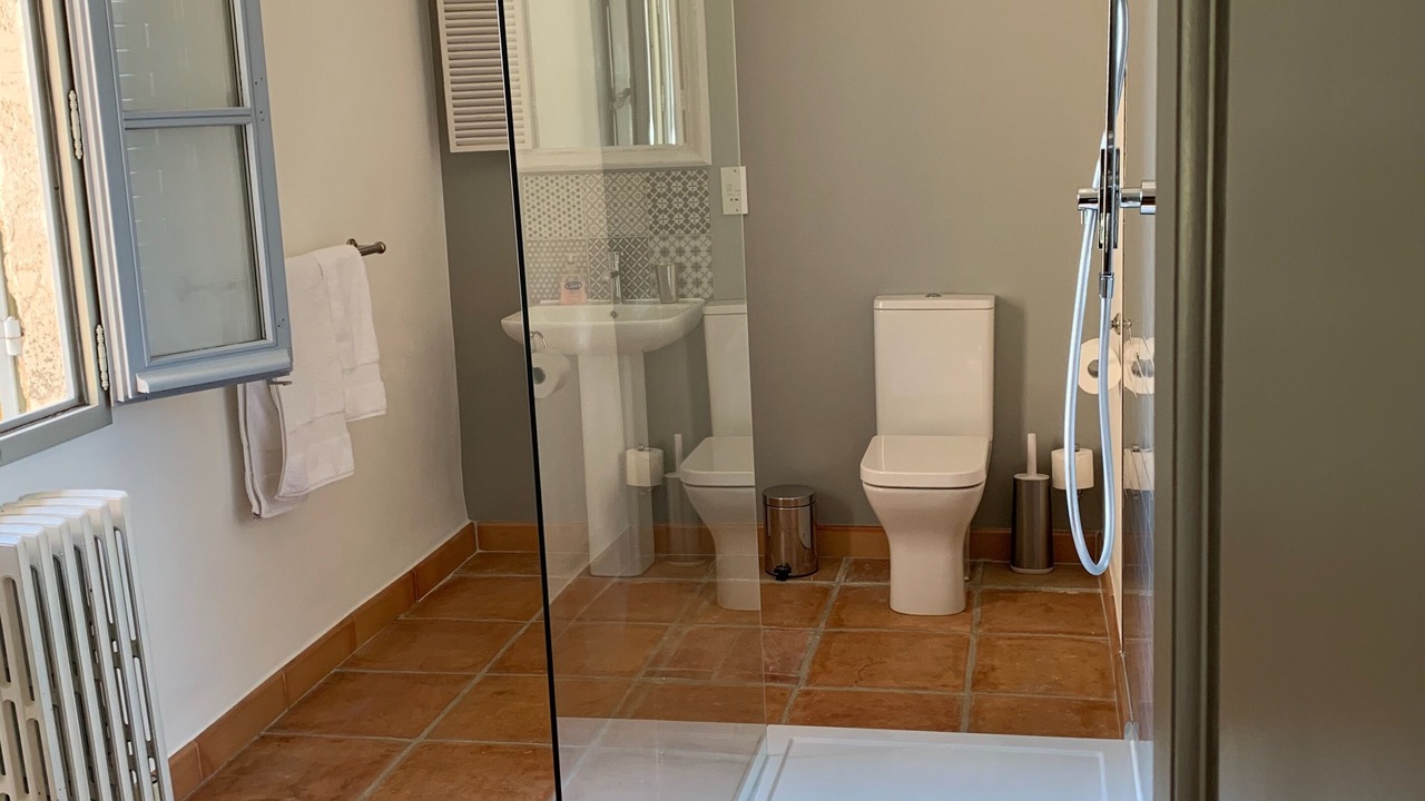 Photo of Bathroom in Aubais