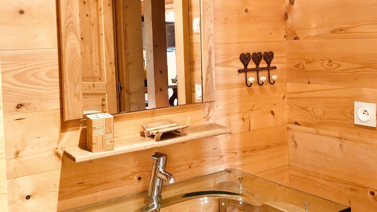 Photo of Bathroom in Montgellafrey