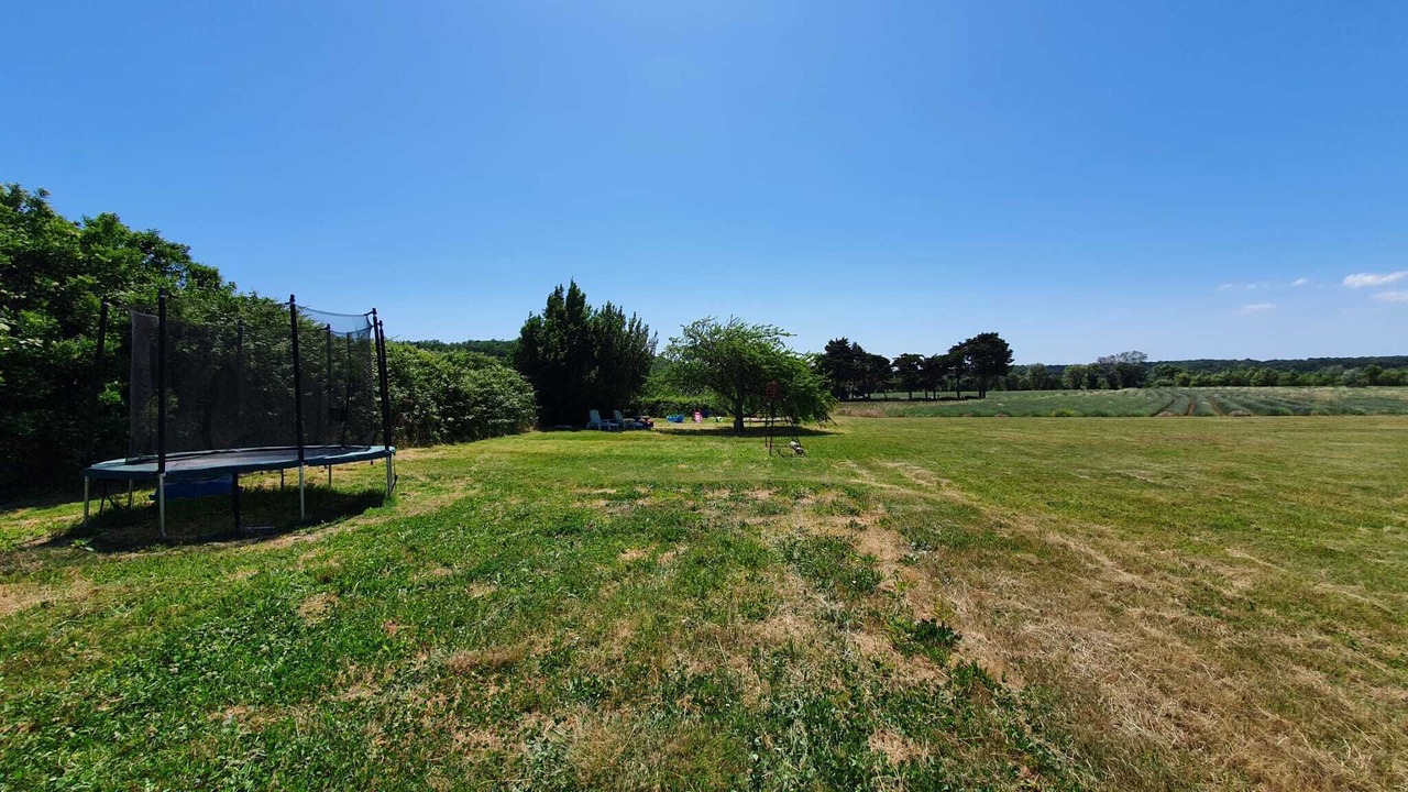Photo of Outdoor in Taulignan
