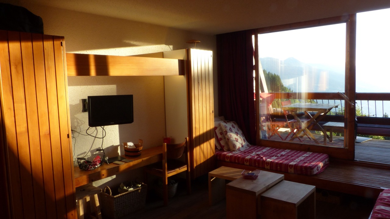 Photo of Livingroom in Arc-1600