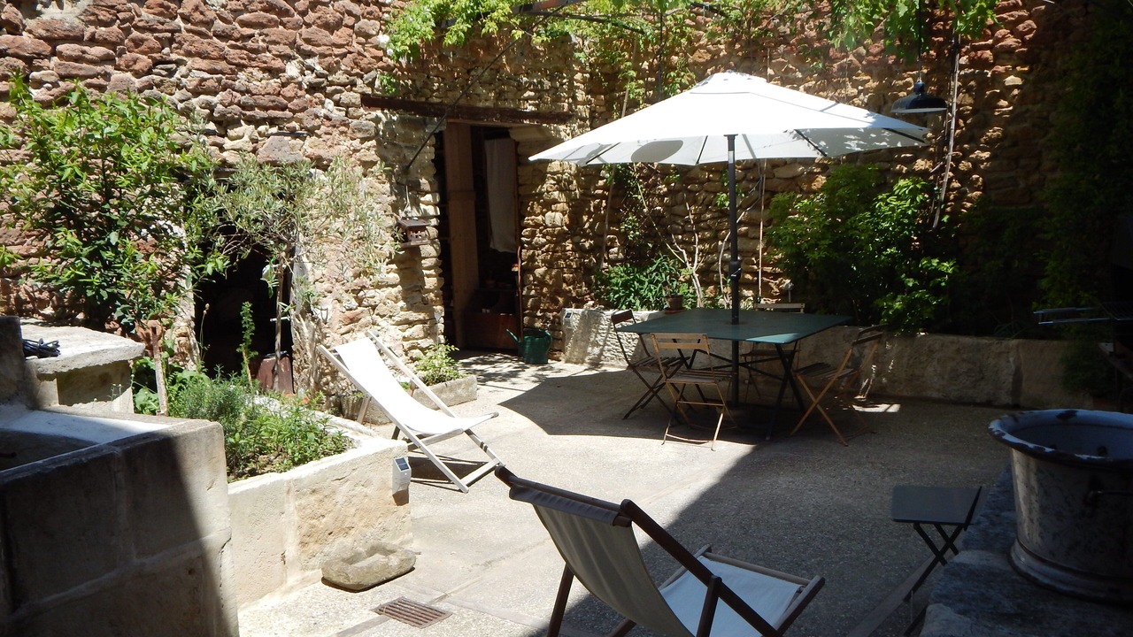 Photo of Outdoor in Grillon