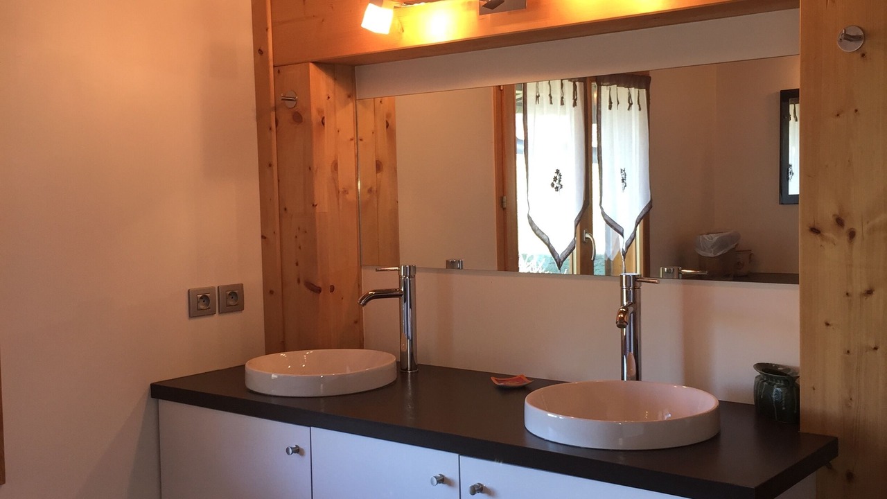 Photo of Bathroom in Saint-Jorioz