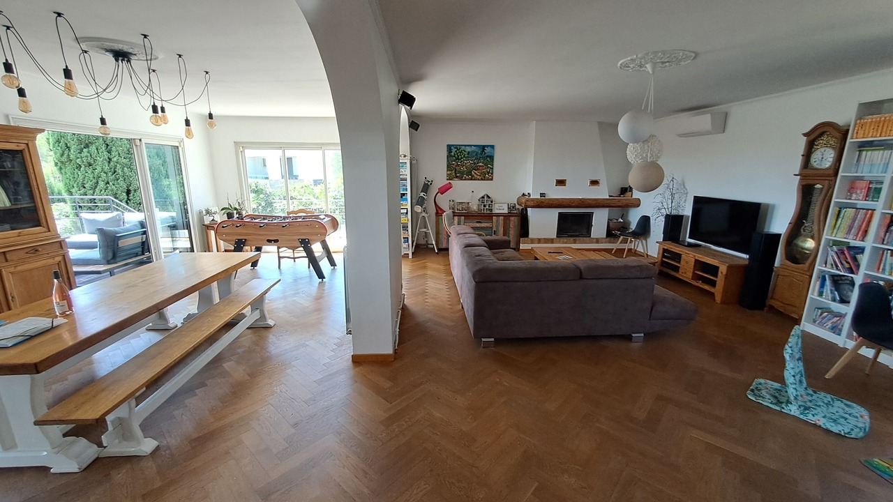 Photo of Livingroom in Saint-Georges-d'Orques