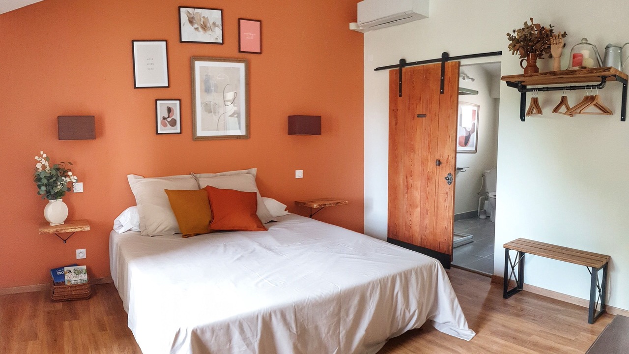 Photo of Bedroom in Vacqueyras