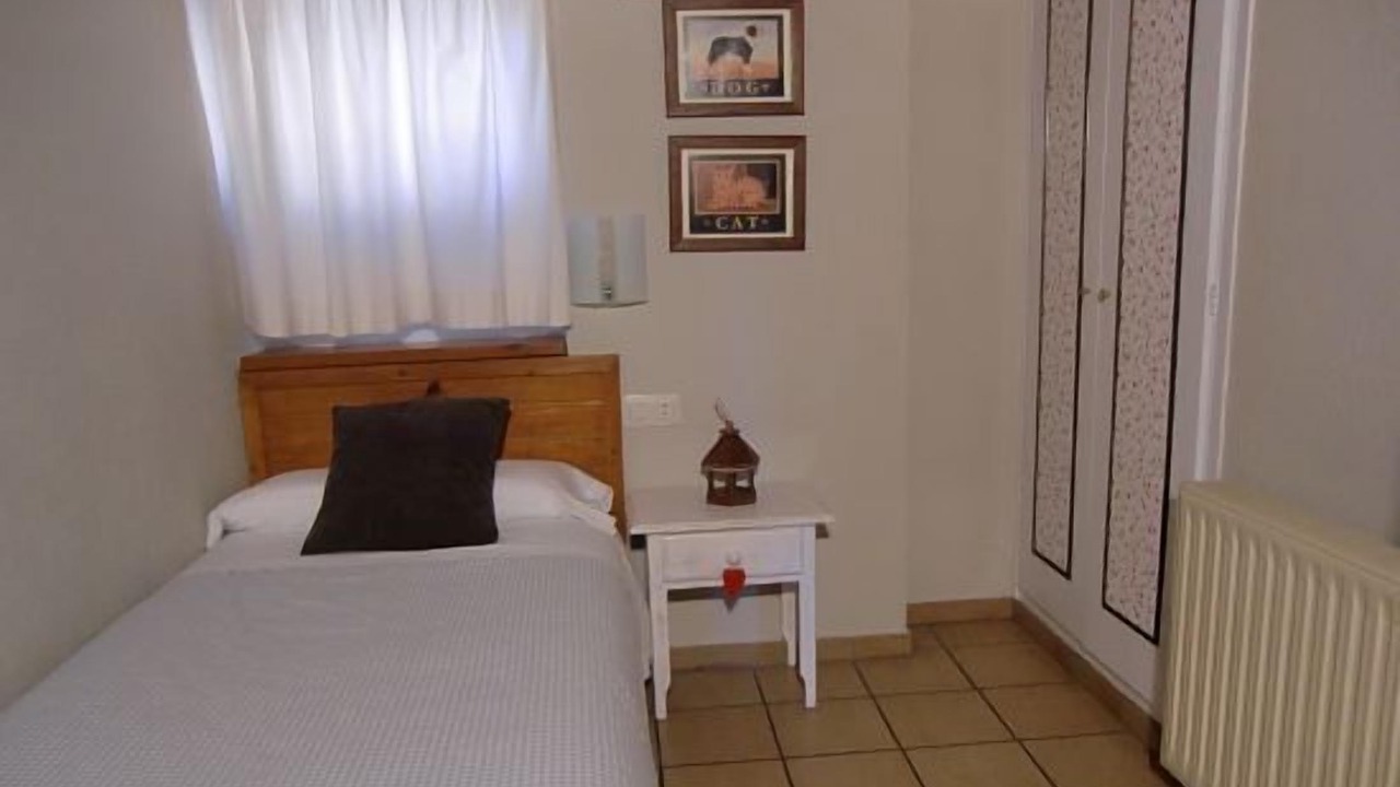 Photo of Bedroom in Lladurs