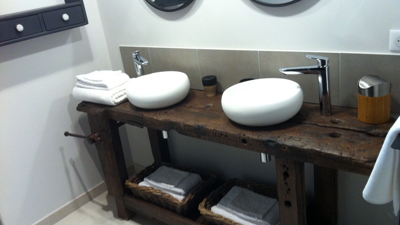 Photo of Bathroom in Saint-Romain-en-Viennois