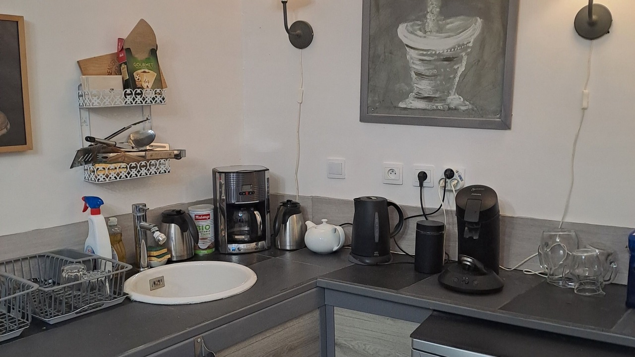 Photo of Kitchen in Saint-Seurin-de-Cadourne