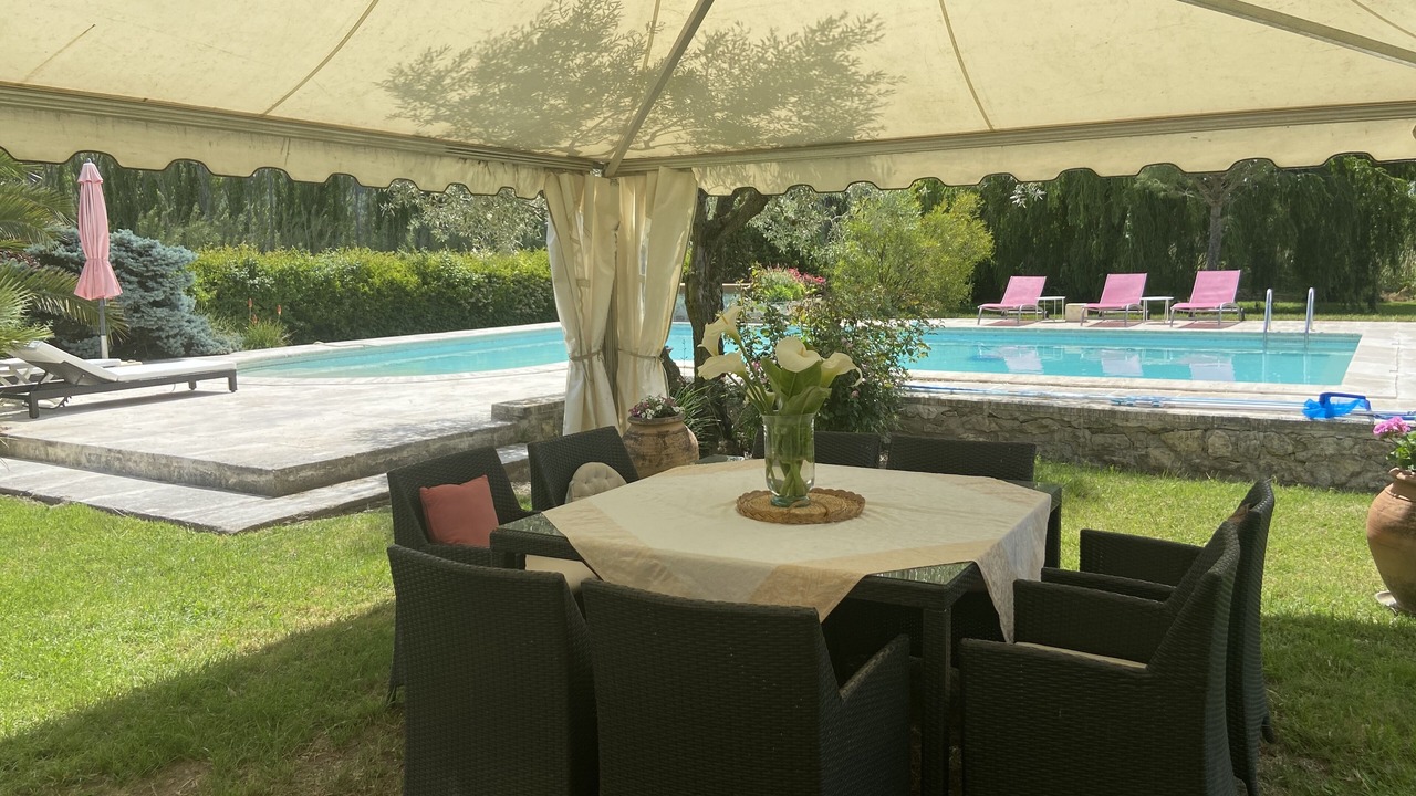 Photo of Outdoor in La Garde-Adhemar
