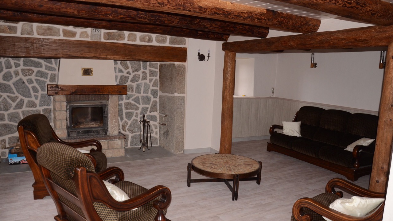 Photo of Livingroom in Saint-Privat-du-Fau