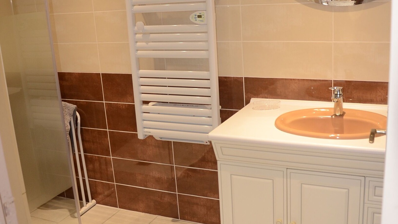 Photo of Bathroom in Saint-Privat-du-Fau