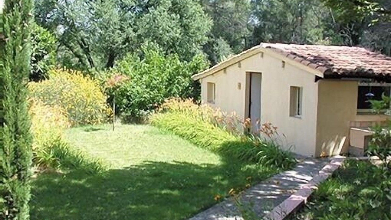 Photo of Outdoor in Fuveau