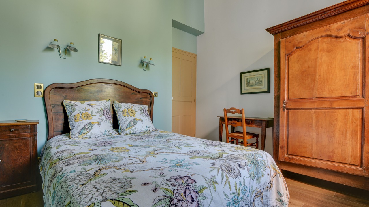 Photo of Bedroom in Le Truel