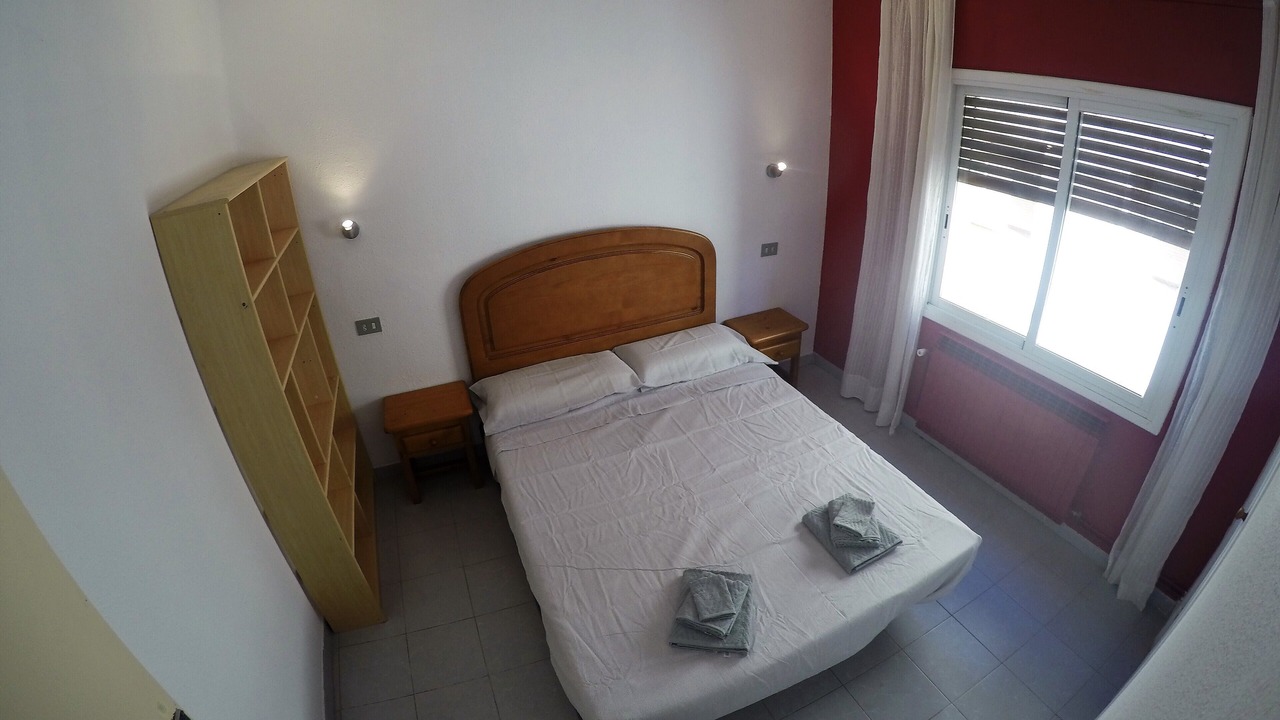 Photo of Bedroom in Sort