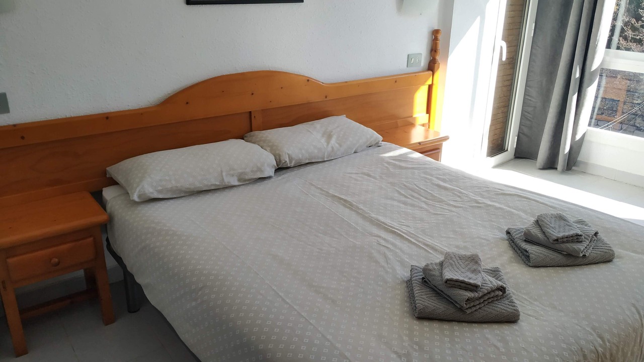 Photo of Bedroom in Sort