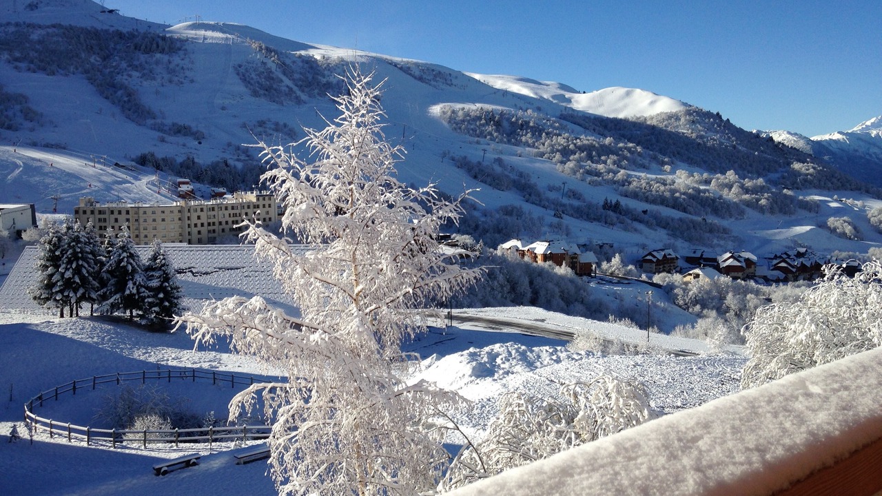 Photo of Others in Montgellafrey