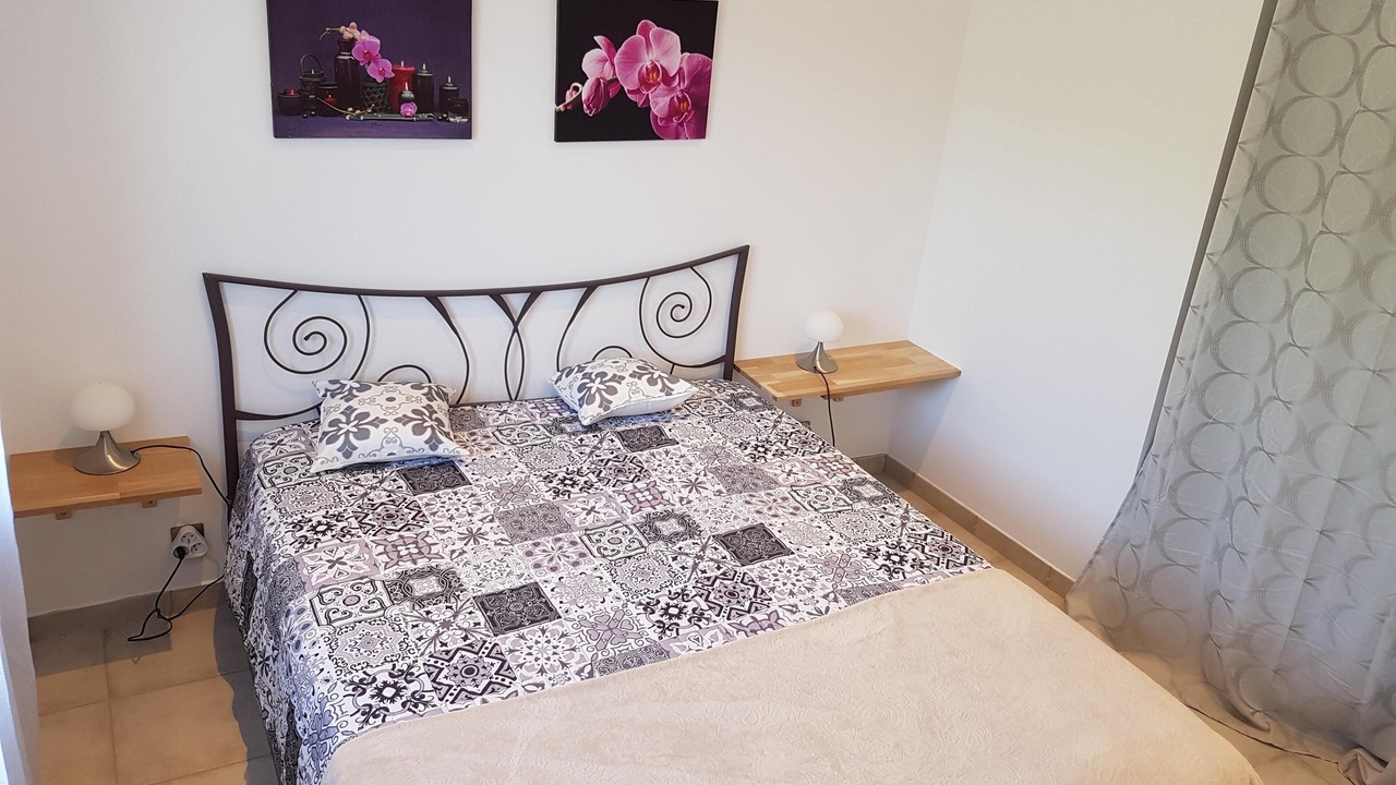 Photo of Bedroom in Payzac