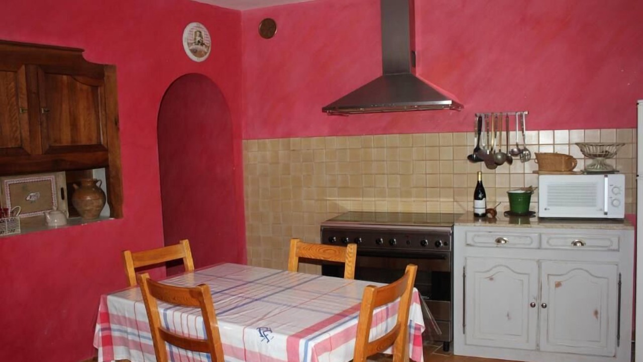 Photo of Kitchen in Fontaine-de-Vaucluse