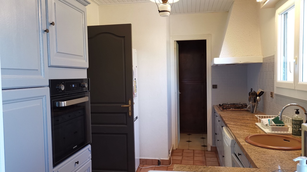Photo of Kitchen in Gaillan-en-Medoc