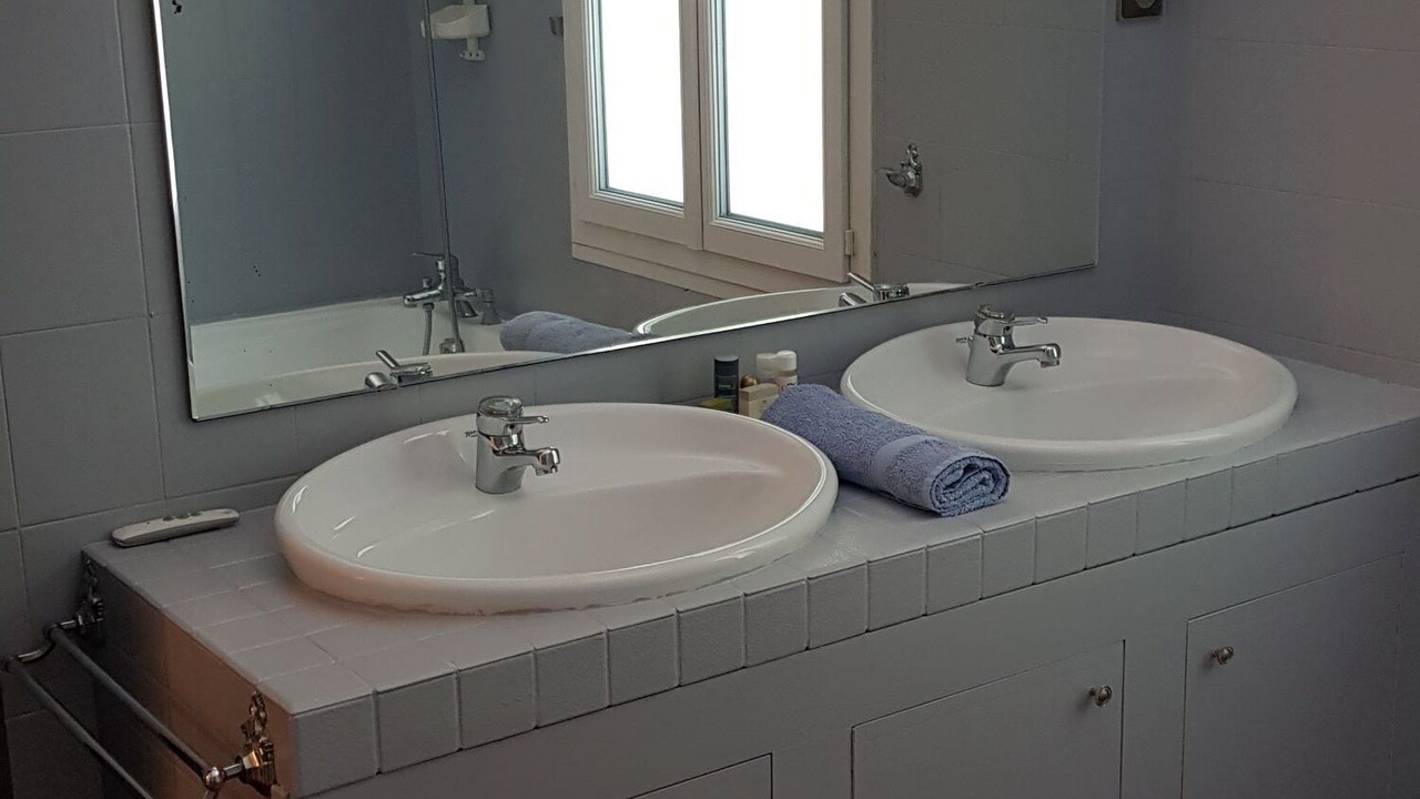 Photo of Bathroom in Gaillan-en-Medoc