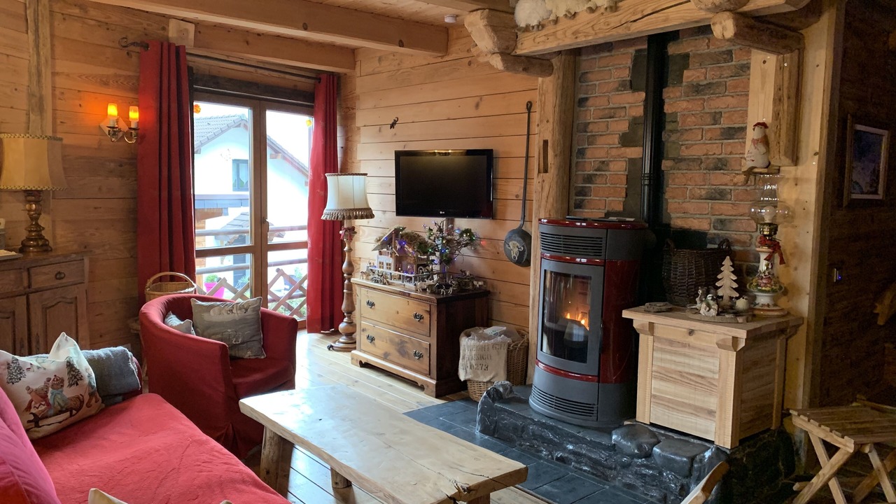 Photo of Livingroom in Val-de-Chaise