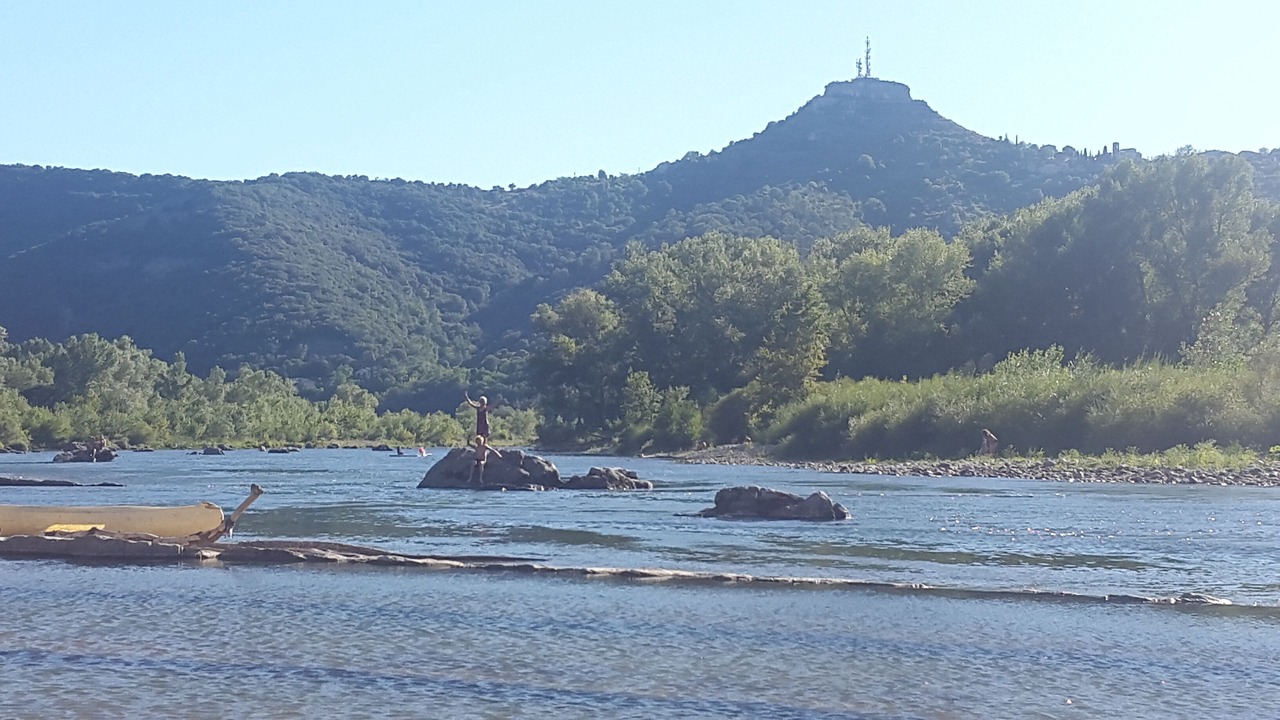 Photo of Others in Sampzon