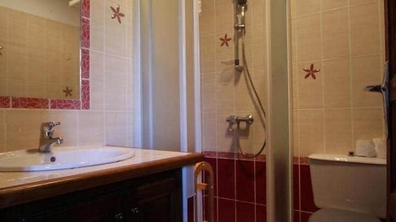 Photo of Bathroom in Saint-Etienne-de-Baigorry