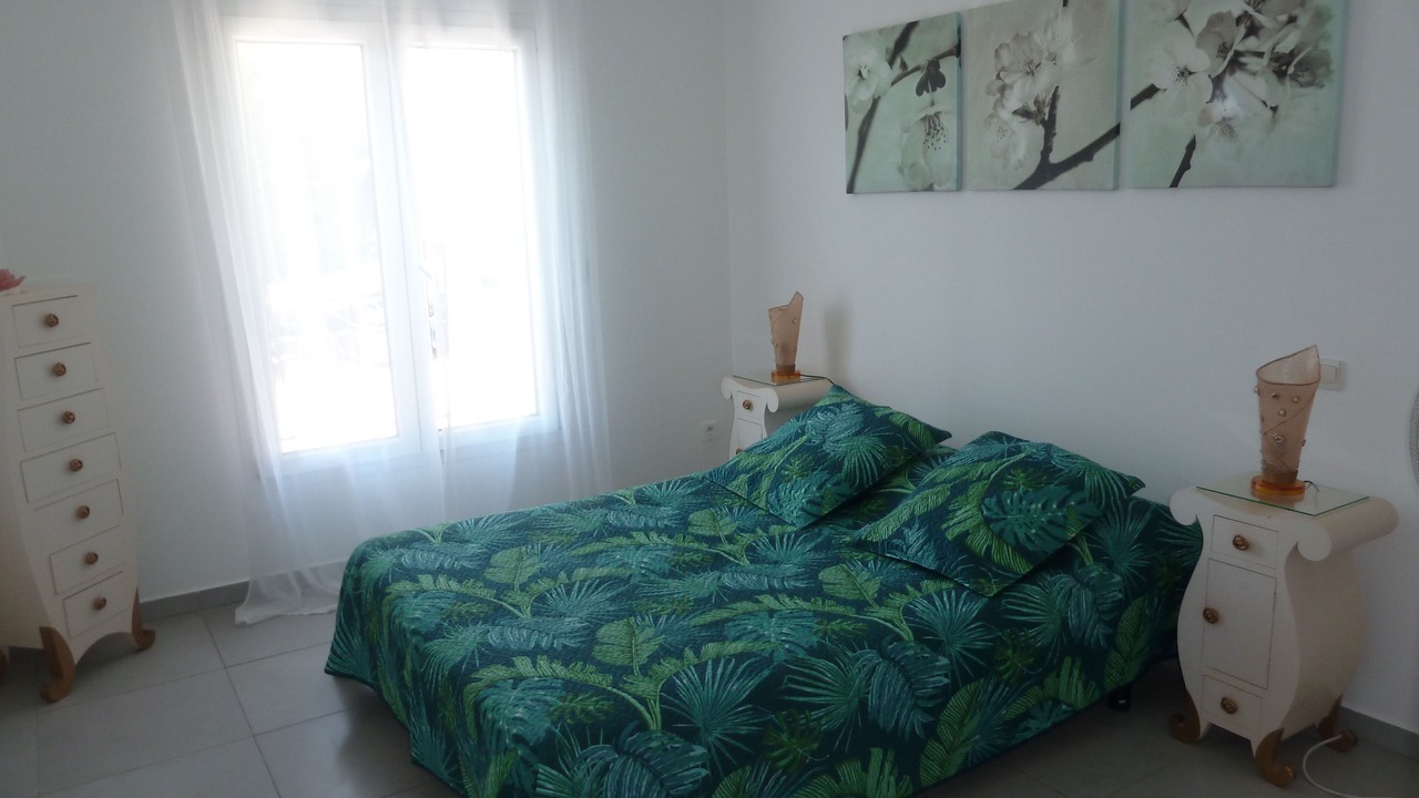 Photo of Bedroom in Ensues-la-Redonne