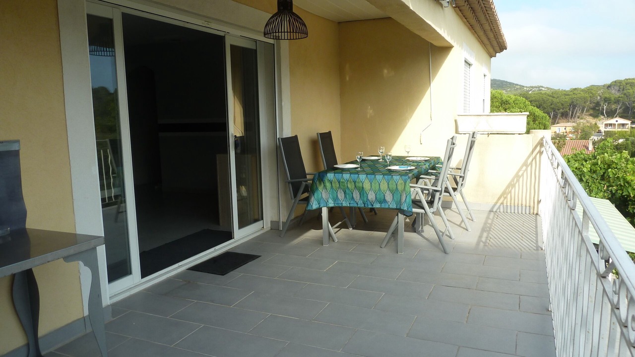 Photo of Outdoor in Ensues-la-Redonne