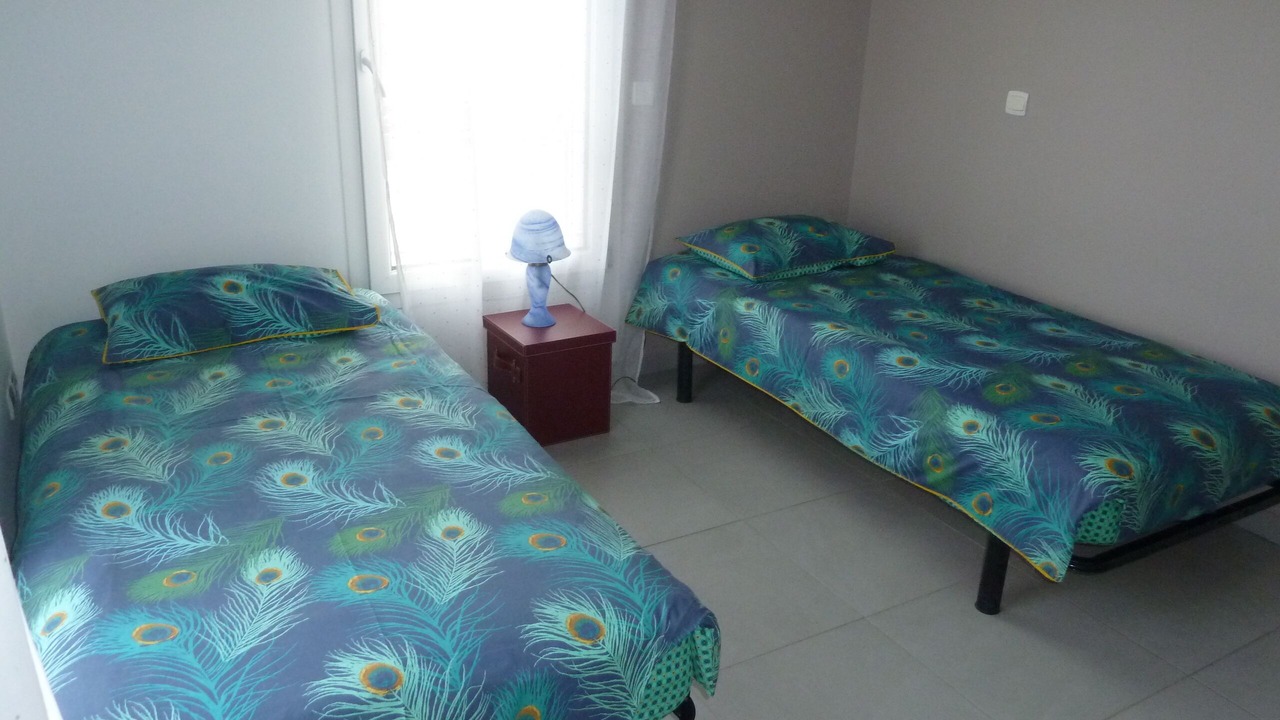 Photo of Bedroom in Ensues-la-Redonne