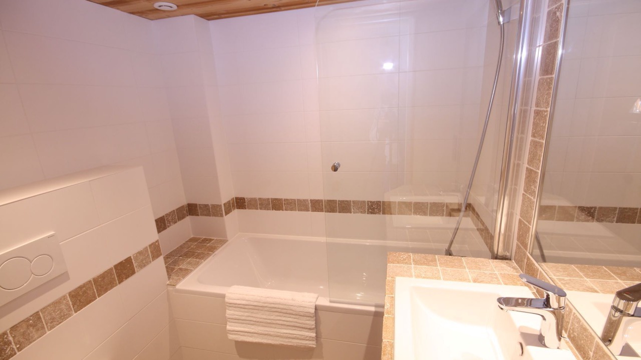Photo of Bathroom in Le Bettaix